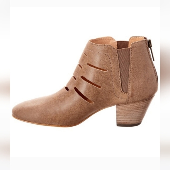 Aquatalia Frieda Sport Calf Taupe Leather Slit Ankle Booties - Picture 11 of 12